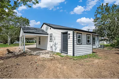 318 N Columbia Street, Angleton, TX 77515 - Photo 16