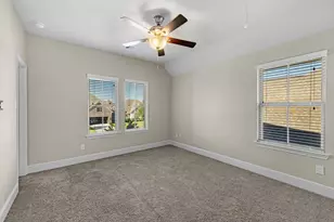 1429 Talco Garden Ct, League City, TX 77573 - Photo 28