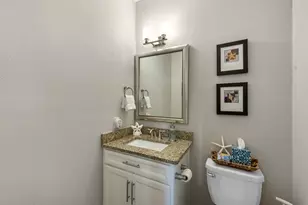 1429 Talco Garden Ct, League City, TX 77573 - Photo 30