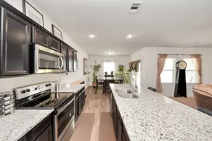 1024 Banyon Tree Ln, Brookshire, TX 77423 - Photo 8