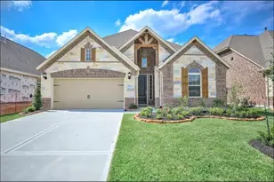 7438 Bethpage Ln, Spring, TX 77389 - Photo 2