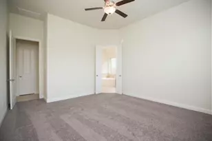 7438 Bethpage Ln, Spring, TX 77389 - Photo 10