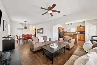 1511 Claremont Garden Circle, Houston, TX 77047 - Photo 2