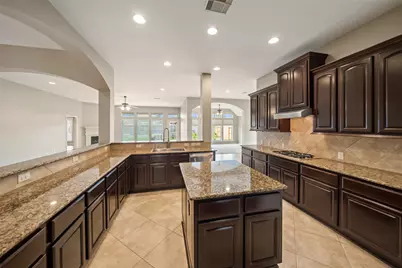 2818 Red Maple Drive, Katy, TX 77494 - Photo 10