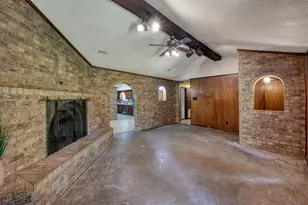1802 Pin Oak Dr, Conroe, TX 77301 - Photo 8