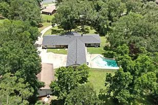 1802 Pin Oak Dr, Conroe, TX 77301 - Photo 40