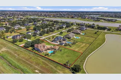 3901 Olympia Springs Drive, League City, TX 77573 - Photo 10