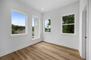 7901 Cora St, Houston, TX 77088 - Photo 6