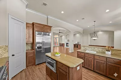 5459 John Dreaper Drive, Houston, TX 77056 - Photo 10