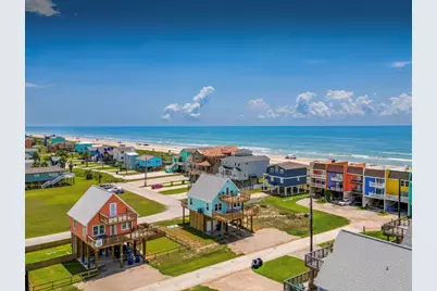 110 Pelican Pl, Surfside Beach, TX 77541 - Photo 1