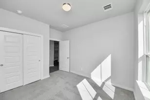 12003 Maple Oak Dr, Houston, TX 77066 - Photo 8