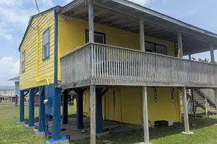 314 Oyster St, Surfside Beach, TX 77541 - Photo 2