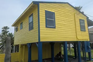 314 Oyster St, Surfside Beach, TX 77541 - Photo 4