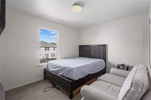 20806 Baronsledge Ln, Katy, TX 77449 - Photo 12