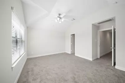 2710 Hullsmith Drive #901, Houston, TX 77063 - Photo 18