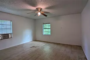 111 Laurel Oaks, Bastrop, TX 78602 - Photo 30