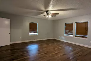 111 Laurel Oaks, Bastrop, TX 78602 - Photo 26