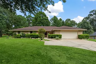 140 Pine Valley Dr, Livingston, TX 77351 - Photo 2