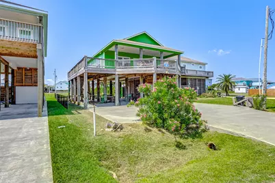 877 Palmetto Drive, Crystal Beach, TX 77650 - Photo 30