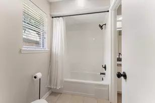 748 Talmalge Hall Dr, Conroe, TX 77302 - Photo 18