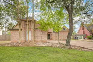 10603 Mills Cir, Houston, TX 77070 - Photo 28
