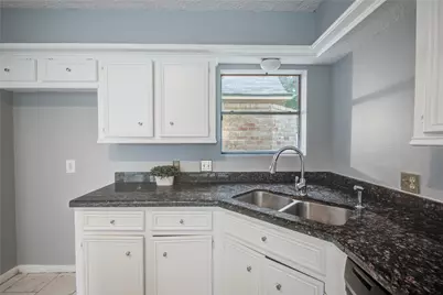 10603 Mills Circle, Houston, TX 77070 - Photo 8