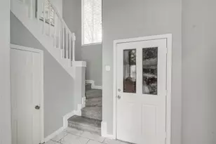 10603 Mills Cir, Houston, TX 77070 - Photo 12