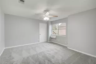10603 Mills Cir, Houston, TX 77070 - Photo 16
