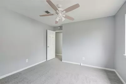 10603 Mills Circle, Houston, TX 77070 - Photo 26