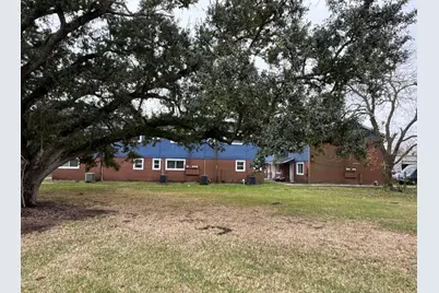 1904 Mustang Road, Alvin, TX 77511 - Photo 10