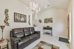 7527 Windsor Valley Ln, Houston, TX 77049 - Photo 8