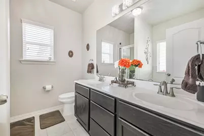 7527 Windsor Valley Lane, Houston, TX 77049 - Photo 24