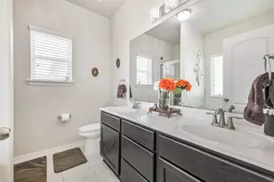 7527 Windsor Valley Ln, Houston, TX 77049 - Photo 24