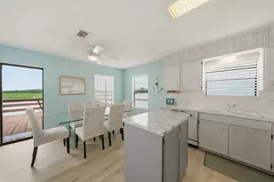 215 Redfish Dr, Freeport, TX 77541 - Photo 10