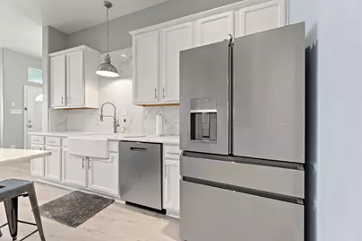709 N Bayshore Drive, La Porte, TX 77571 - Photo 12