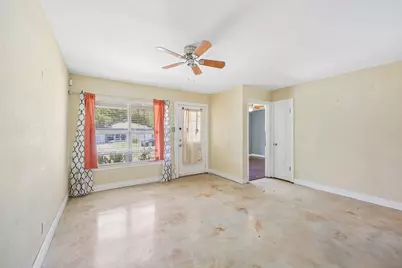 3455 W Boyce Avenue, Fort Worth, TX 76133 - Photo 2