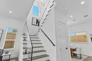 2590 W Tidwell Rd, Houston, TX 77091 - Photo 14