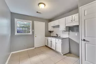 6822 Weston St, Houston, TX 77021 - Photo 32