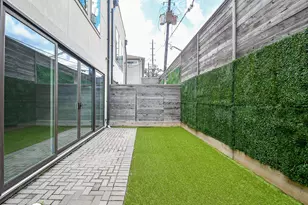 2315 Peckham St, Houston, TX 77019 - Photo 32