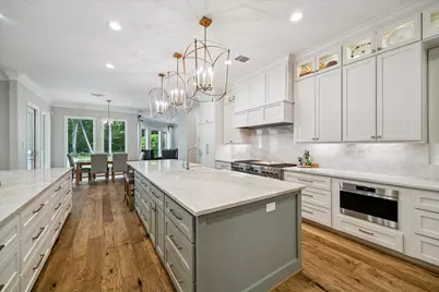 5 Magnolia Woods Drive, Kingwood, TX 77339 - Photo 10