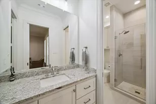 5 Magnolia Woods Dr, Kingwood, TX 77339 - Photo 34