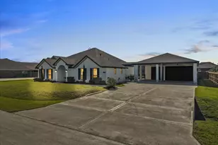 3606 Pedregal Dr, League City, TX 77573 - Photo 1