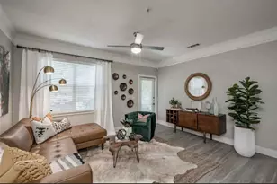 529 Barker Clodine Rd, Houston, TX 77094 - Photo 10