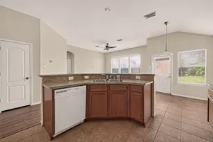 1618 Eberhart Star Ct, Katy, TX 77494 - Photo 18