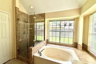 4230 Torrey Creek Ln, Houston, TX 77014 - Photo 20