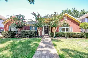 4230 Torrey Creek Ln, Houston, TX 77014 - Photo 2
