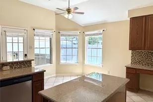 4230 Torrey Creek Ln, Houston, TX 77014 - Photo 16