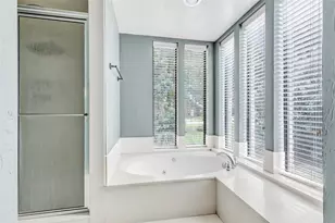 12102 Moorcreek Dr, Houston, TX 77070 - Photo 34