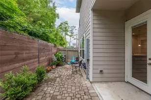 1502 Upland Glen Way, Houston, TX 77043 - Photo 22