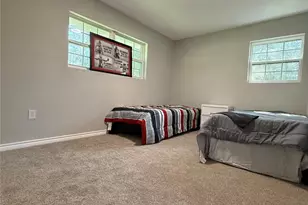 2725 E Railroad St, Vidor, TX 77662 - Photo 18